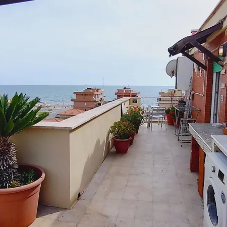 Pm 10 Via Delle Santabarbara - Lägenhet